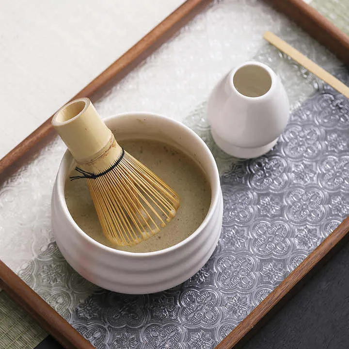 وعاء ماتشا سيراميكي مع خفاقة ,Ceramic Matcha Bowl with Whisk
