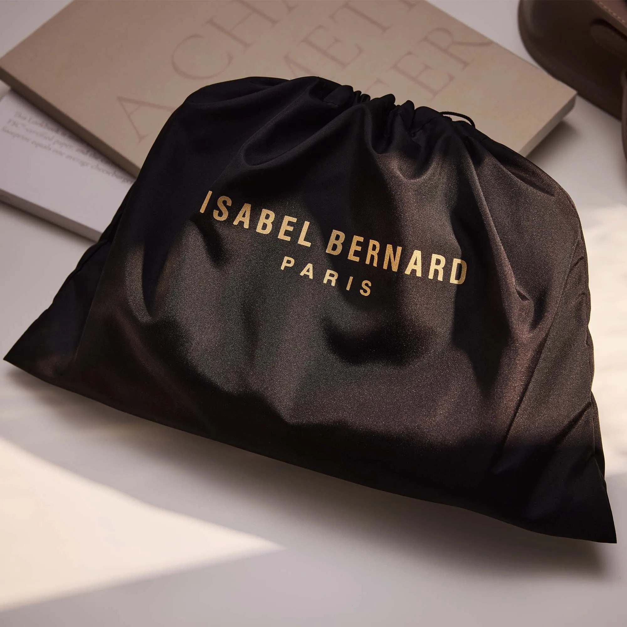 Cadeau d'Isabel taupe leather handbag and wallet gift set